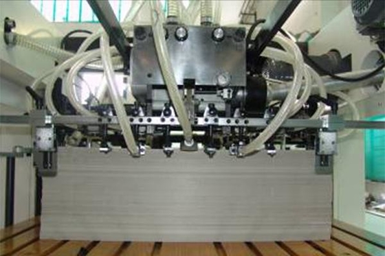 Flatbed Printer เครื่องปั๊มฟอยล์อัตโนมัติและเครื่องตัดไดคัท 1060 X 760mm