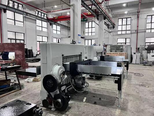 เครื่องพิมพ์ออฟเซ็ต A1 เครื่องตัดแผ่นกระดาษ