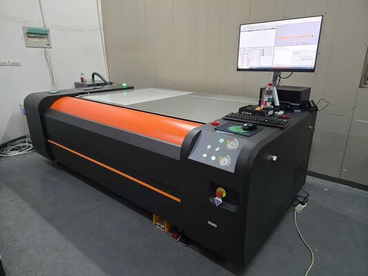 เครื่องสร้างภาพเลเซอร์ CTP แบบเพลทเฟล็กโซรีลีฟ FL4835