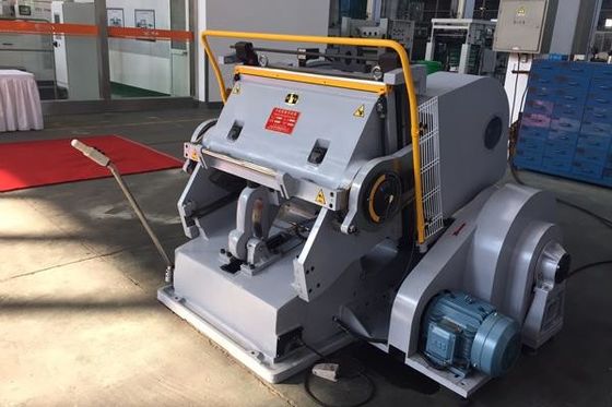 5.5KW 22s ต่อนาทีเครื่องตัดแบบกึ่งอัตโนมัติโดยไม่ต้องปอก