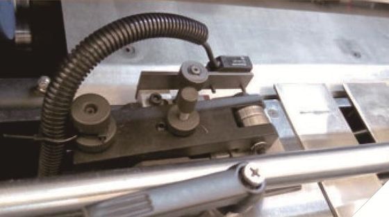 7500S/H คุณภาพสูง อัตโนมัติ Foil Stamping ตัดเครื่อง TDS1060