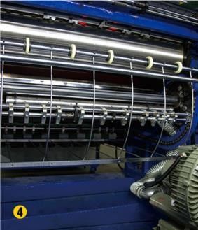 เครื่องประกบขลุ่ยอัตโนมัติสำหรับกระดาษลูกฟูก