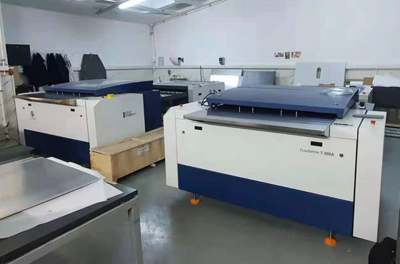 เครื่องเพลท CTP ความร้อนอัตโนมัติ / เครื่องทำเพลทเพลทเซตเตอร์