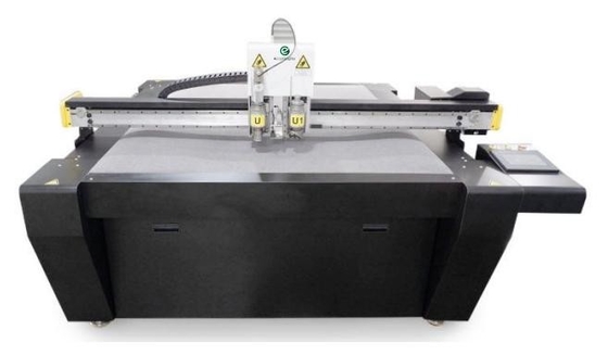 เครื่องตัดดิจิตอล Flatbed ความหนา 50 มม. สำหรับกระดาษลูกฟูกต่างๆ