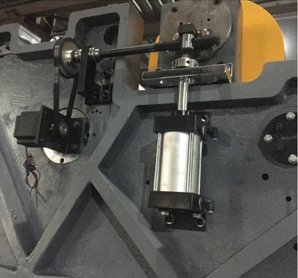 เครื่องตัดกระดาษความร้อน 0.8Mpa ย้อนกลับ 300m / นาที